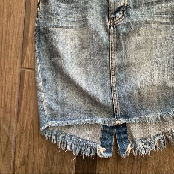 One by One Teaspoon 2020 High Rise Denim Pencil Skirt Frayed Hems Sz 22 - Picture 6 of 11
